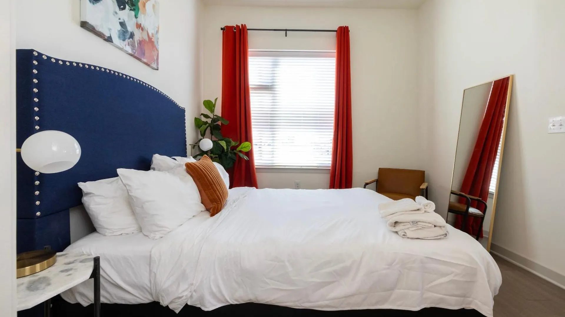 Modern Nulu 2Br By Cozysuites 04 لويفيل شقة